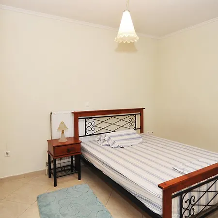 Aiolos By Travelpro Services Nea Moudania Halkidiki *