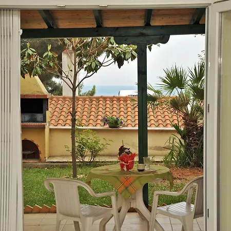 Aiolos By Travelpro Services Nea Moudania Halkidiki *